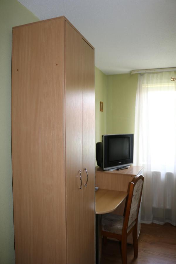 Готель ***Феєрія Tyachiv Eksteriør billede