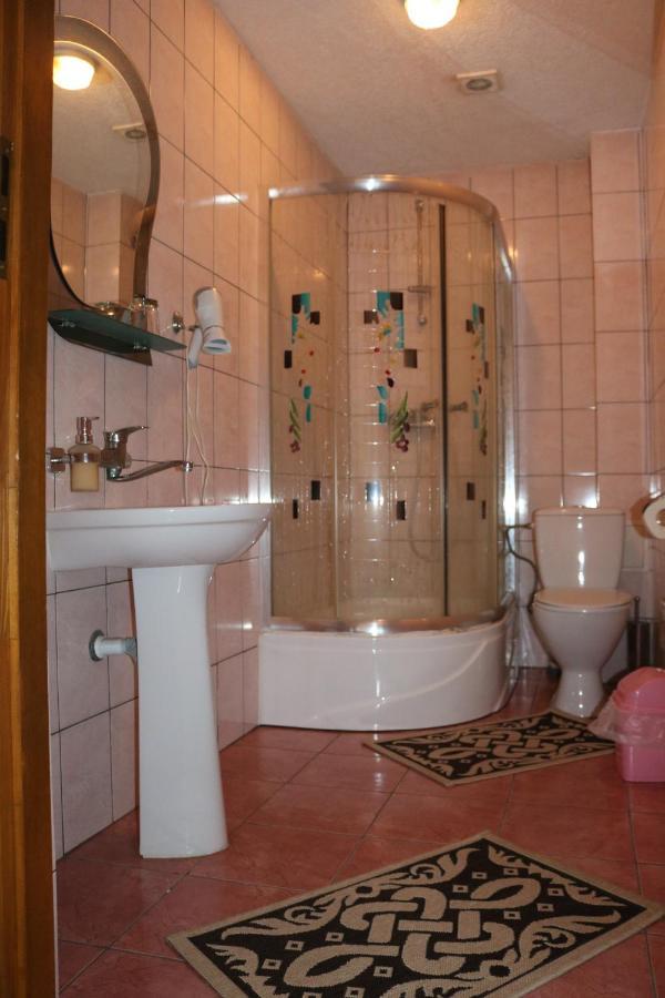 Готель ***Феєрія Tyachiv Eksteriør billede